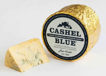 Gillian Cheese Wedding Cake