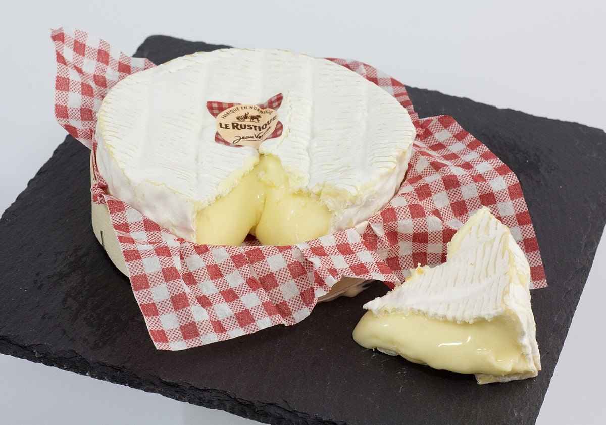 Louisa Cheese Wedding Cake